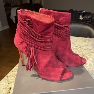 Vince Camuto Shoes - Womens Size 9.5